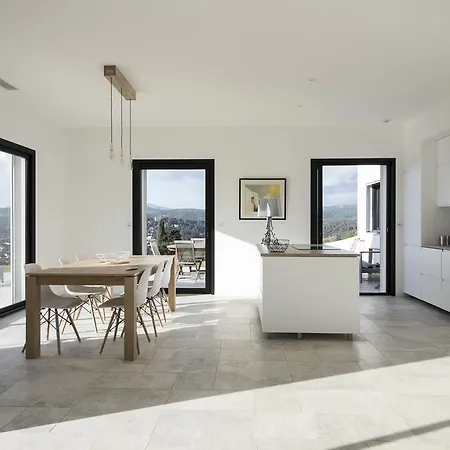 Villa Mita